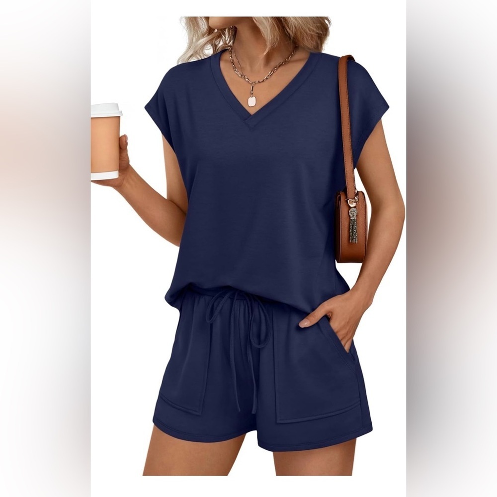 🆕Casual V-Neck Drawstring Short Set